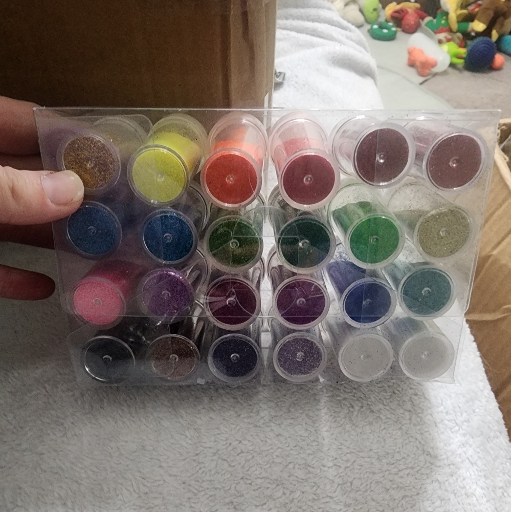 FIRM PRICE 24 Colorful Glitter Tube Set, Use For Projects, Make Up, Anything.